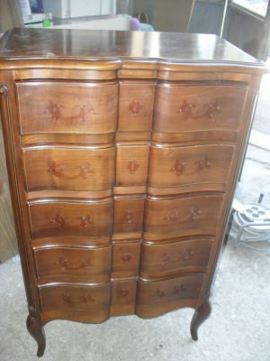 où faire rénover chiffonnier ancien en noyer salon de provence